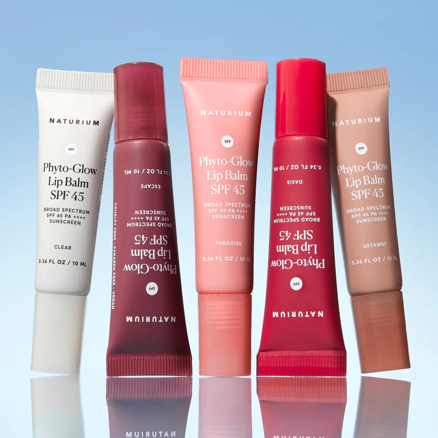 phyto-glow-lip-balm-spf-45-getaway-w0 phytoglowSPF_6428-crop_cde1553e-6f3e-4726-9686-a6dd715ed7c9.webp